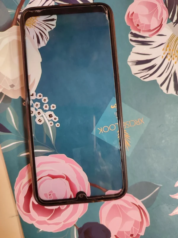 Keretezés telefonnal