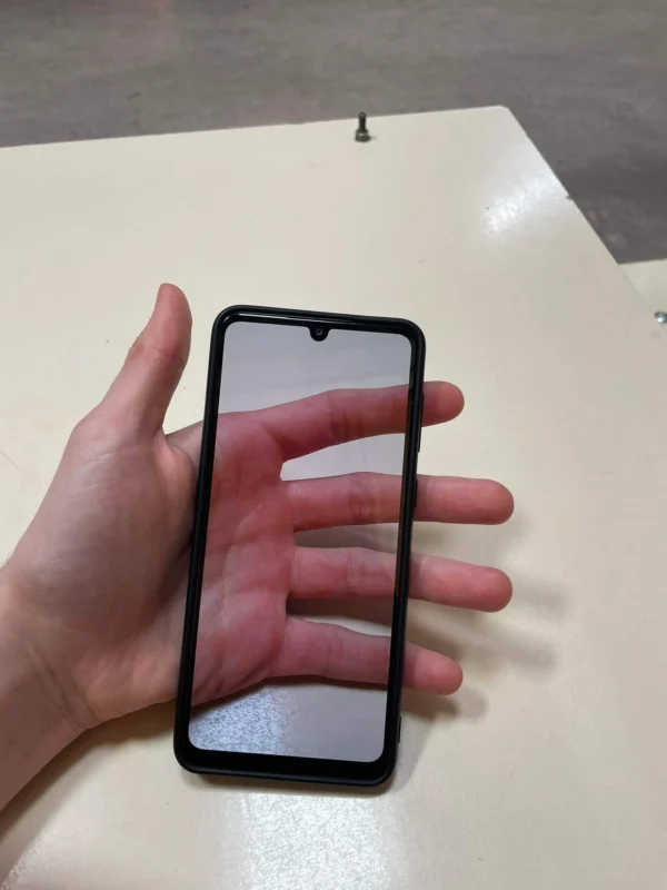 Keretezés telefonnal