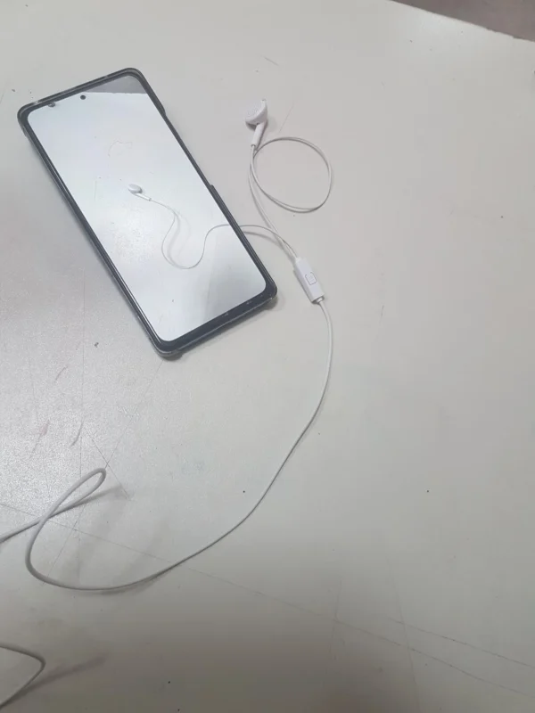 Keretezés telefonnal